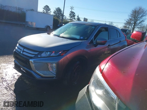 2020 Mitsubishi Eclipse Cross ES z VIN JA4AS3AA2LZ037293, wystawiony jako IAAI lot #41313547 z przebiegiem 39 051 mil mil oraz . Historia ofert i sprzedaży dostępna na DreamBid. Obrazek 18.
