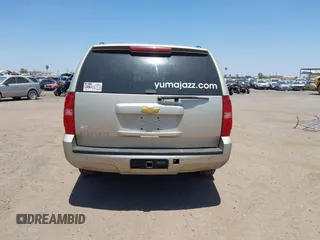 2013 Chevrolet Suburban LT with VIN 1GNSKJE70DR127208, listed as a IAAI auction lot 42285279 with 295,930 mi miles and . Bid and sale history available at DreamBid. Image 16.