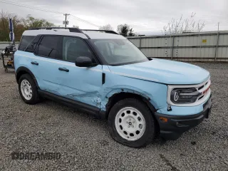 2024 Ford Bronco Sport Heritage с VIN 3FMCR9G67RRE18145, выставлен на аукционе Copart как лот 53853135 с пробегом 11 643 миль миль и Списание • Salvage title. История ставок и продаж доступна на DreamBid. Изображение 4.