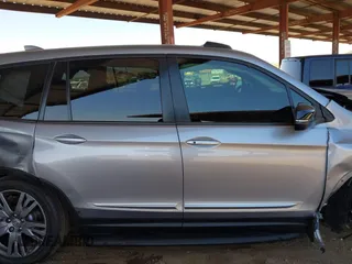 2020 Honda Passport EX-L with VIN 5FNYF7H56LB002724, listed as a IAAI auction lot 42607517 with Not provided miles and . Bid and sale history available at DreamBid. Image 13.