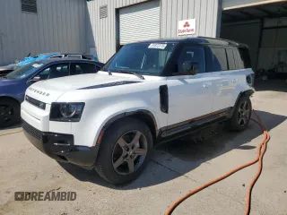 2024 Land Rover Defender X-Dynamic SE z VIN SALE27EUXR2289502, wystawiony jako Copart lot #51872275 z przebiegiem 7 556 mil mil oraz Szkoda całkowita • Salvage title. Historia ofert i sprzedaży dostępna na DreamBid. Obrazek 1.