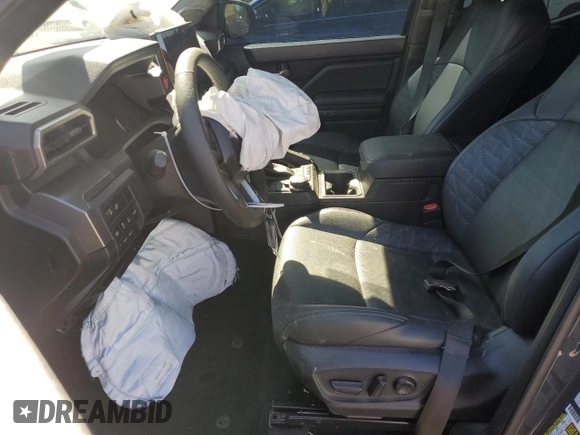 2024 Toyota Tacoma SR5 z VIN 3TMLB5JN2RM017259, wystawiony jako Copart lot #47946465 z przebiegiem 29 596 mil mil oraz Szkoda całkowita • Salvage title. Historia ofert i sprzedaży dostępna na DreamBid. Obrazek 7.