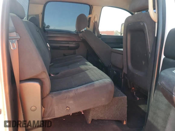 2008 Chevrolet Silverado 3500HD DRW LTZ with VIN 1GCJK336X8F164798, listed as a Copart auction lot 42927705 with 230,502 mi miles and Clean Title. Bid and sale history available at carsss.com. Image 10.