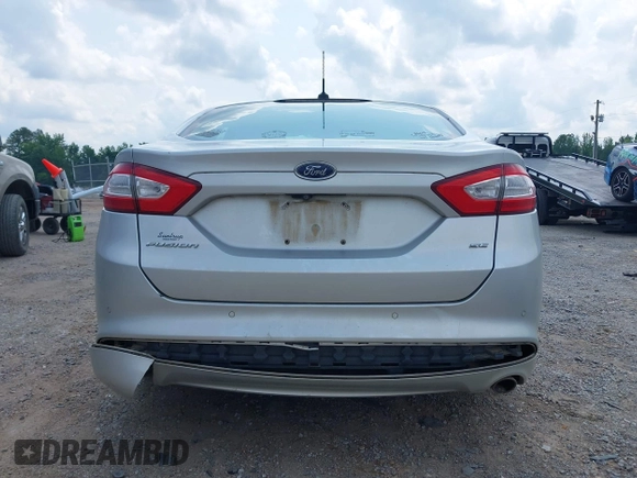 2013 Ford Fusion SE with VIN 3FA6P0H77DR340071, listed as a IAAI auction lot 42378047 with 189,218 mi miles and . Bid and sale history available at DreamBid. Image 16.