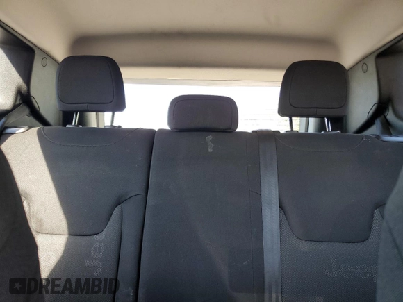 2017 Jeep Renegade Sport с VIN ZACCJBAB1HPF99969, выставлен на аукционе Copart как лот 56557465 с пробегом 124 468 миль миль и Списание • Salvage title. История ставок и продаж доступна на DreamBid. Изображение 10.