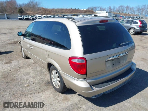 2006 Chrysler Town & Country Touring with VIN 2A8GP54L06R727898, listed as a IAAI auction lot 41893586 with 119,296 mi miles and . Bid and sale history available at DreamBid. Image 3.