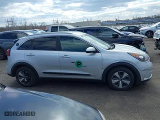 2017 Kia Niro FE with VIN KNDCB3LC4H5049067, listed as a IAAI auction lot 41732890 with 223,540 mi miles. Bid and sale history available at carsss.com. Image 13.