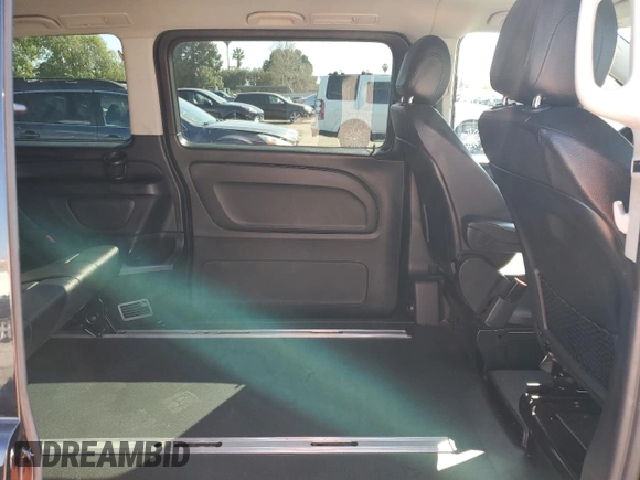 2020 Mercedes-Benz Metris with VIN W1WV0FEY6L3699438, listed as a Copart auction lot 46264865 with 80,576 mi miles and Salvage Title. Bid and sale history available at DreamBid. Image 11.