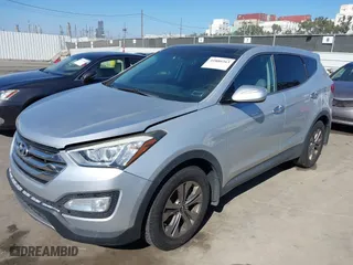 2013 Hyundai Santa Fe Sport with VIN 5XYZUDLB7DG102122, listed as a IAAI auction lot 41880263 with 236,362 mi miles. Bid and sale history available at carsss.com. Image 17.