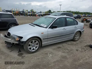 2003 BMW 3 Series 325i z VIN WBAET37483NJ32872, wystawiony jako Copart lot #56915605 z przebiegiem Nie podano mil oraz Szkoda całkowita • Salvage title. Historia ofert i sprzedaży dostępna na DreamBid. Obrazek 1.