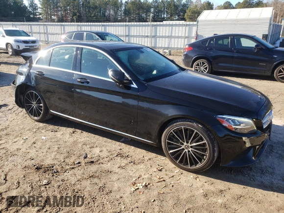 2019 Mercedes-Benz C 300 with VIN 55SWF8DB3KU301027, listed as a Copart auction lot 88352765 with 72,564 mi miles and Salvage Title. Bid and sale history available at DreamBid. Image 4.