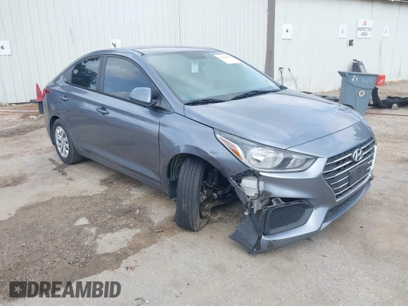 2020 Hyundai Accent SE with VIN 3KPC24A67LE117880, listed as a IAAI auction lot 41924657 with 98,056 mi miles. Bid and sale history available at carsss.com. Image 1.