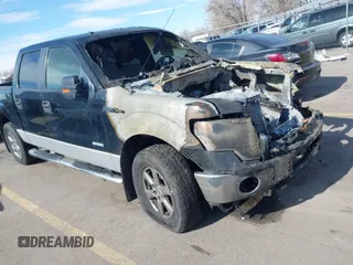 2011 Ford F-150 XLT with VIN 1FTFW1ETXBFC42036, listed as a IAAI auction lot 41643109 with 1 mi miles. Bid and sale history available at carsss.com. Image 1.