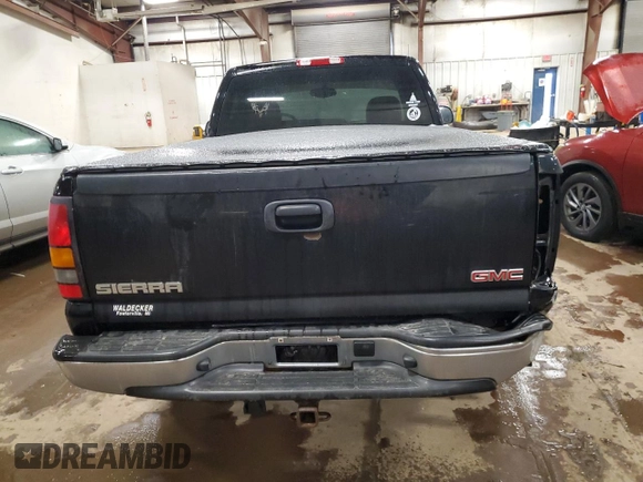 2006 GMC Sierra 1500 with VIN 3GTEK14X16G217462, listed as a Copart auction lot 43579835 with 238,780 mi miles and Clean Title. Bid and sale history available at DreamBid. Image 6.