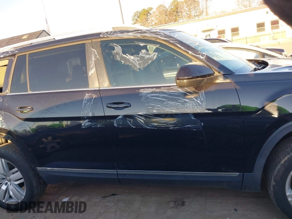 2019 Volkswagen Atlas SEL with VIN 1V2ER2CAXKC547918, listed as a IAAI auction lot 41278157 with 48,175 mi miles and . Bid and sale history available at DreamBid. Image 14.