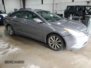 2013 Hyundai Sonata Limited with VIN 5NPEC4AC2DH745662, listed as a Copart auction lot 55938605 with 194,328 mi miles and Clean Title. Bid and sale history available at DreamBid. Image 4.