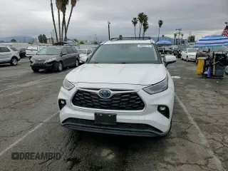 2022 Toyota Highlander Hybrid XLE z VIN 5TDHBRCH8NS538890, wystawiony jako Copart lot #48402615 z przebiegiem 48 225 mil mil oraz Szkoda całkowita • Salvage title. Historia ofert i sprzedaży dostępna na DreamBid. Obrazek 12.
