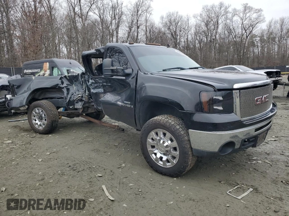 2008 GMC Sierra 3500HD SRW SLT z VIN 1GTHK33678F134009, wystawiony jako Copart lot #84897944 z przebiegiem 320 959 mil mil oraz Szkoda całkowita • Salvage title. Historia ofert i sprzedaży dostępna na DreamBid. Obrazek 4.