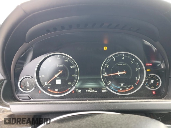 2014 BMW 6 Series 640i z VIN WBA6A0C5XED317733, wystawiony jako Copart lot #51289785 z przebiegiem 120 455 mil mil oraz Szkoda całkowita • Salvage title. Historia ofert i sprzedaży dostępna na DreamBid. Obrazek 9.