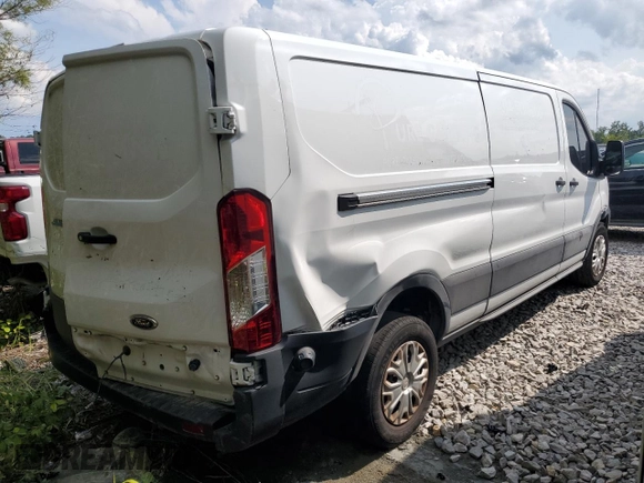 2022 Ford Transit with VIN 1FTBW1YK4NKA50642, listed as a Copart auction lot 57509564 with 28,655 mi miles and Salvage Title. Bid and sale history available at DreamBid. Image 3.
