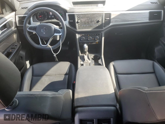 2021 Volkswagen Atlas SE z VIN 1V2JC2CA2MC208850, wystawiony jako Copart lot #87885655 z przebiegiem 29 399 mil mil oraz Szkoda całkowita • Salvage title. Historia ofert i sprzedaży dostępna na DreamBid. Obrazek 8.
