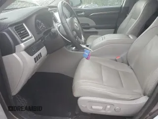 2015 Toyota Highlander Limited z VIN 5TDDKRFH0FS185279, wystawiony jako Copart lot #56802465 z przebiegiem 115 971 mil mil oraz Szkoda całkowita • Salvage title. Historia ofert i sprzedaży dostępna na DreamBid. Obrazek 14.