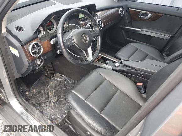 2014 Mercedes-Benz GLK 350 with VIN WDCGG8JB1EG265933, listed as a Copart auction lot 48371875 with 141,504 mi miles and Salvage Title. Bid and sale history available at DreamBid. Image 8.