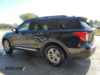 2023 Ford Explorer XLT with VIN 1FMSK7DH9PGA24760, listed as a Copart auction lot 53053005 with 37,044 mi miles and Clean Title. Bid and sale history available at carsss.com. Image 2.