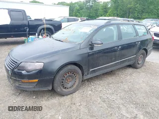 2007 Volkswagen Passat 2.0T z VIN WVWLK73C87E005532, wystawiony jako IAAI lot #42431778 z przebiegiem 175 793 mil mil oraz . Historia ofert i sprzedaży dostępna na DreamBid. Obrazek 2.
