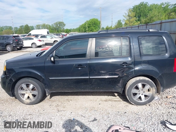 2013 Honda Pilot Touring with VIN 5FNYF3H93DB031630, listed as a IAAI auction lot 42237899 with 198,523 mi miles and . Bid and sale history available at DreamBid. Image 15.