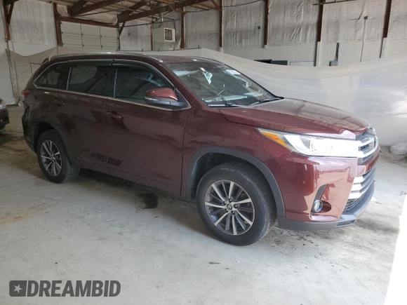 2018 Toyota Highlander SE with VIN 5TDKZRFH5JS267732, listed as a Copart auction lot 57862535 with 116,980 mi miles and Salvage title. Bid and sale history available at DreamBid. Image 4.