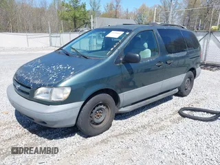 2000 Toyota Sienna LE with VIN 4T3ZF13C1YU291486, listed as a IAAI auction lot 41920881 with 192,607 mi miles. Bid and sale history available at carsss.com. Image 2.