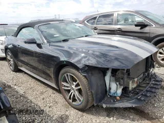 2015 Ford Mustang EcoBoost Premium z VIN 1FATP8UH6F5426607, wystawiony jako Copart lot #53532705 z przebiegiem 124 480 mil mil oraz Szkoda całkowita • Salvage title. Historia ofert i sprzedaży dostępna na DreamBid. Obrazek 4.