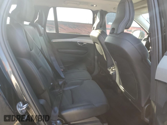 2022 Volvo XC90 Momentum with VIN YV4102PK9N1836637, listed as a Copart auction lot 46849895 with 129,346 mi miles and Clean Title. Bid and sale history available at carsss.com. Image 11.
