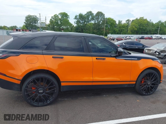 2018 Land Rover Range Rover Velar S с VIN SALYB2RN1JA723478, выставлен на аукционе IAAI как лот 42685333 с пробегом 98 616 миль миль и . История ставок и продаж доступна на DreamBid. Изображение 13.