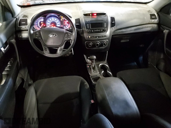 2014 Kia Sorento LX with VIN 5XYKT3A60EG460197, listed as a Copart auction lot 46849535 with 103,949 mi miles and Clean Title. Bid and sale history available at DreamBid. Image 8.