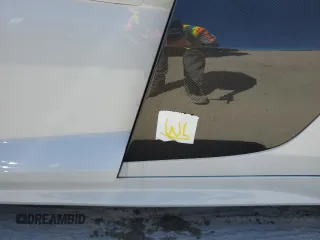 2018 Audi R8 z VIN WUAVACFX1J7900121, wystawiony jako Copart lot #75092964 z przebiegiem Nie podano mil oraz Szkody całkowita. Historia ofert i sprzedaży dostępna na DreamBid. Obrazek 12.