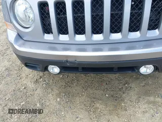 2015 Jeep Patriot Sport с VIN 1C4NJPBA8FD157262, выставлен на аукционе IAAI как лот 42190018 с пробегом 121 007 миль миль и . История ставок и продаж доступна на DreamBid. Изображение 17.