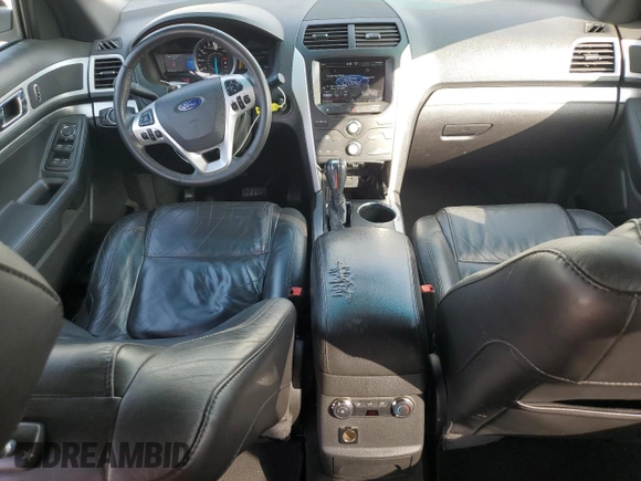 2014 Ford Explorer XLT z VIN 1FM5K7D80EGA49427, wystawiony jako Copart lot #76298214 z przebiegiem 131 132 mil mil oraz Szkoda całkowita • Salvage title. Historia ofert i sprzedaży dostępna na DreamBid. Obrazek 8.