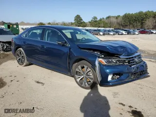 2021 Volkswagen Passat 2.0T SE with VIN 1VWSA7A35MC012332, listed as a Copart auction lot 36775343 with 42,684 mi miles. Bid and sale history available at carsss.com. Image 4.