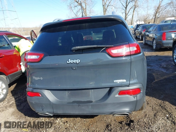 2018 Jeep Cherokee Latitude Plus with VIN 1C4PJLLX4JD584841, listed as a IAAI auction lot 41748249 with 74,203 mi miles. Bid and sale history available at carsss.com. Image 16.