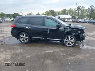 2014 Nissan Pathfinder Platinum with VIN 5N1AR2MM2EC654678, listed as a IAAI auction lot 41983035 with 140,989 mi miles. Bid and sale history available at carsss.com. Image 13.