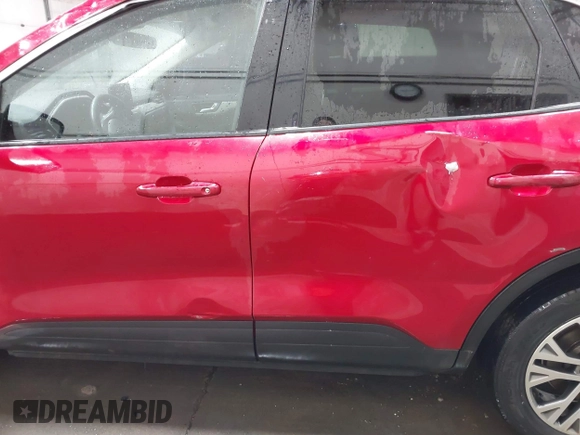 2021 Ford Escape SEL with VIN 1FMCU9H98MUA25215, listed as a IAAI auction lot 41056867 with 51,280 mi miles and . Bid and sale history available at DreamBid. Image 14.