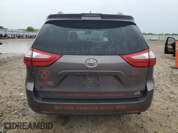 2019 Toyota Sienna LE with VIN 5TDJZ3DC2KS223303, listed as a Copart auction lot 65820654 with 286,964 mi miles and Clean Title. Bid and sale history available at carsss.com. Image 6.