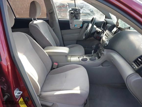 2008 Toyota Highlander with VIN JTEES41A482055206, listed as a IAAI auction lot 41847570 with 231,443 mi miles. Bid and sale history available at carsss.com. Image 5.