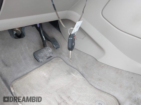 2013 Ford Escape SEL with VIN 1FMCU0HX1DUB81641, listed as a IAAI auction lot 42090788 with 111,496 mi miles and . Bid and sale history available at DreamBid. Image 11.