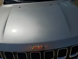 2020 Jeep Compass Latitude z VIN 3C4NJCBBXLT205996, wystawiony jako Copart lot #50507825 z przebiegiem Nie podano mil oraz Szkoda całkowita • Salvage title. Historia ofert i sprzedaży dostępna na DreamBid. Obrazek 13.