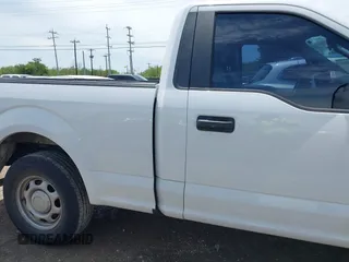 2017 Ford F-150 XL с VIN 1FTMF1C88HFA30489, выставлен на аукционе IAAI как лот 42481244 с пробегом 225 026 миль миль и . История ставок и продаж доступна на DreamBid. Изображение 13.