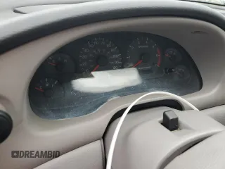 2003 Ford Mustang Standard с VIN 1FAFP40443F314368, выставлен на аукционе Copart как лот 60862825 с пробегом Не указан миль и Списание • Salvage title. История ставок и продаж доступна на DreamBid. Изображение 9.