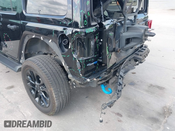 2022 Jeep Wrangler Unlimited Sahara with VIN 1C4JJXP60NW153776, listed as a IAAI auction lot 42108916 with 39,123 mi miles and . Bid and sale history available at DreamBid. Image 6.